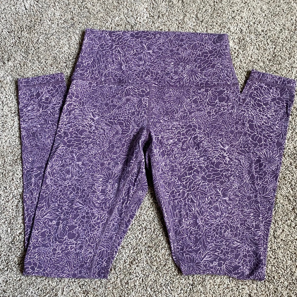 Lululemon Align 28”- Lavender Floral